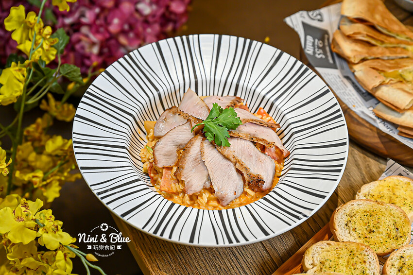 台中森林系餐廳，義大利麵、下午茶甜點、超萌棉花糖，寵物友善餐廳-妮妮布魯