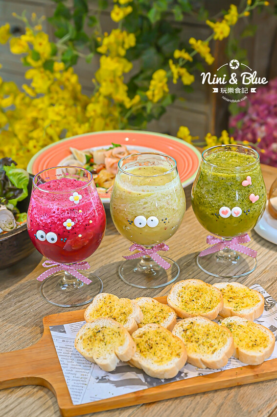 台中森林系餐廳，義大利麵、下午茶甜點、超萌棉花糖，寵物友善餐廳-妮妮布魯