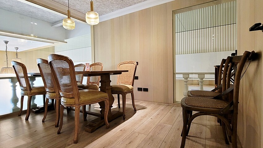 台中超夢幻浮誇森林系義式餐廳，全天候供餐、亦有多人分享餐，再被超萌布丁熊包圍，走一趟尖叫吃好吃滿~（