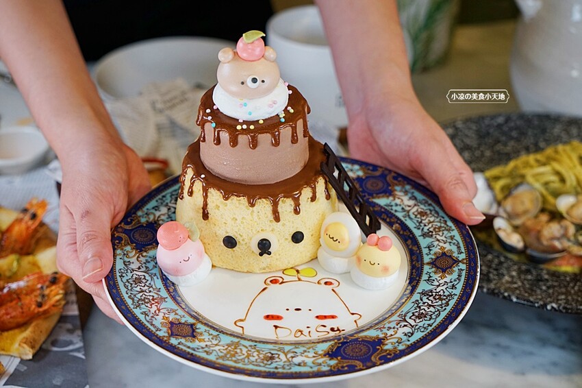 台中超夢幻浮誇森林系義式餐廳，全天候供餐、亦有多人分享餐，再被超萌布丁熊包圍，走一趟尖叫吃好吃滿~（