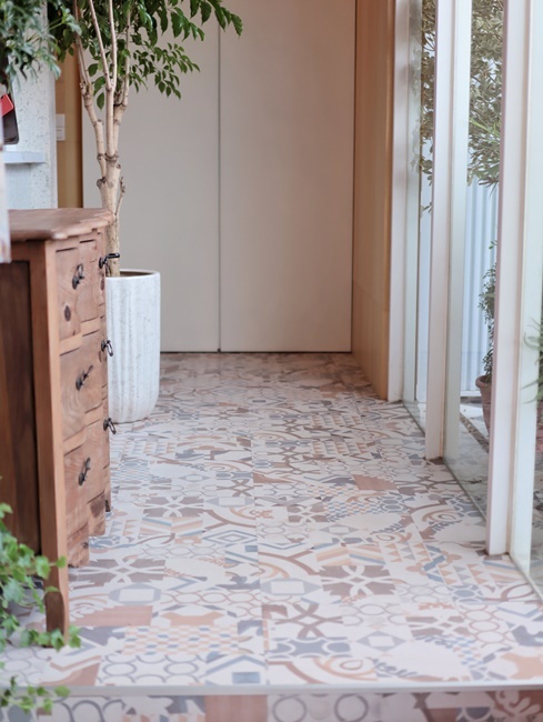 【台中食記】南屯最新熱門餐廳『雛菊見DAISY HOUSE』新開幕!森林系歐風超美裝潢好拍度爆表,棉花糖鬆餅超浮誇,當月壽星點分享餐送慕斯蛋糕!