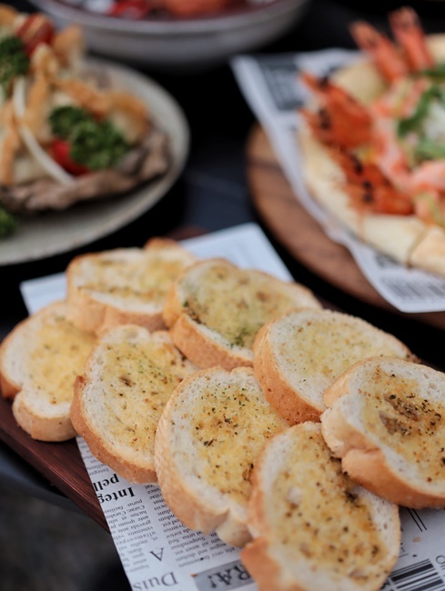 【台中食記】南屯最新熱門餐廳『雛菊見DAISY HOUSE』新開幕!森林系歐風超美裝潢好拍度爆表,棉花糖鬆餅超浮誇,當月壽星點分享餐送慕斯蛋糕!