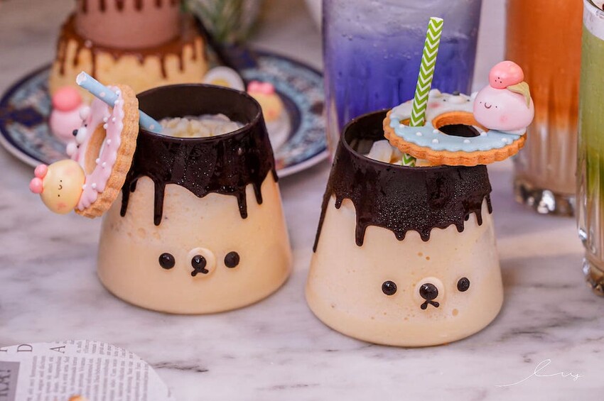 雛菊見 |台中萌到尖叫的森林系餐廳，必推4人套餐＋萌系布丁熊甜點套餐，讓人捨不得吃！當月壽星提前預訂還能客製化畫盤～ - 艾薇覓食趣