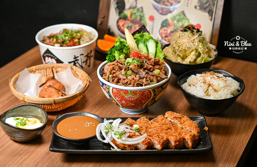 直火炙燒、肉量加倍，還有湯品、霜淇淋吃到飽，丼飯和豬排定食都好吃－妮妮布魯