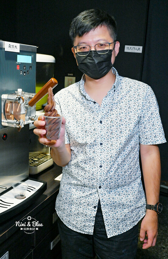 直火炙燒、肉量加倍，還有湯品、霜淇淋吃到飽，丼飯和豬排定食都好吃－妮妮布魯