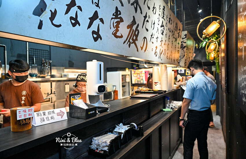 直火炙燒、肉量加倍，還有湯品、霜淇淋吃到飽，丼飯和豬排定食都好吃－妮妮布魯