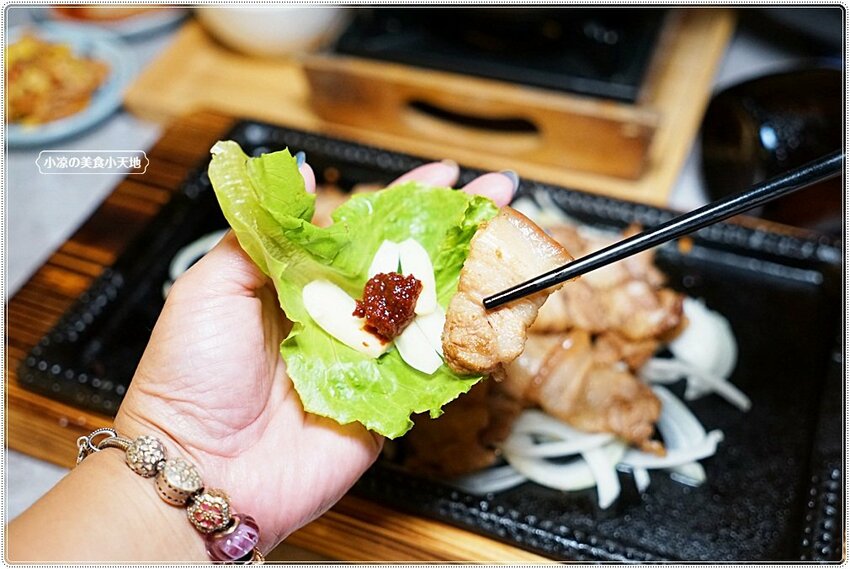 韓劇主角都在吃！台中少見韓式豬腳，道地韓風美味，便當只要$90還附湯飲料！(中場無休息)