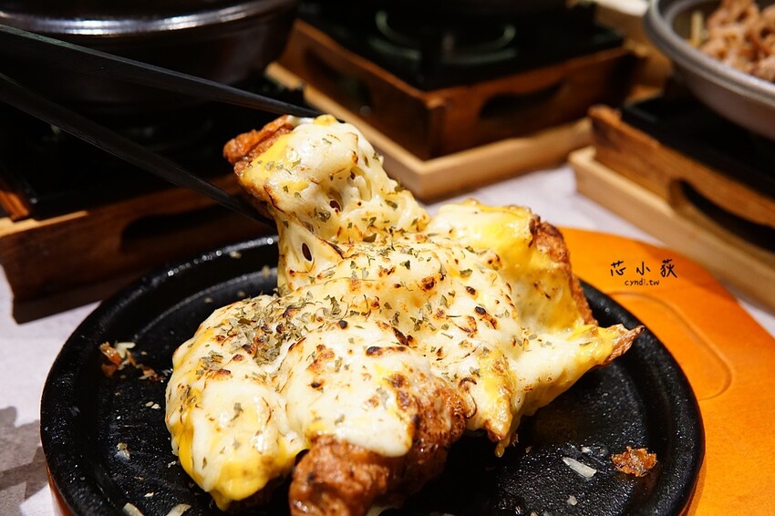 親水河畔韓式料理，韓國首爾帶回來的正宗道地韓式料理，平價韓式100元起，聖誕限定餐、韓式年味餐 - Cyndi loves享食天堂