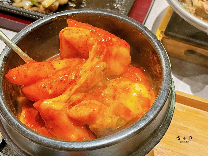 親水河畔韓式料理，韓國首爾帶回來的正宗道地韓式料理，平價韓式100元起，聖誕限定餐、韓式年味餐 - Cyndi loves享食天堂