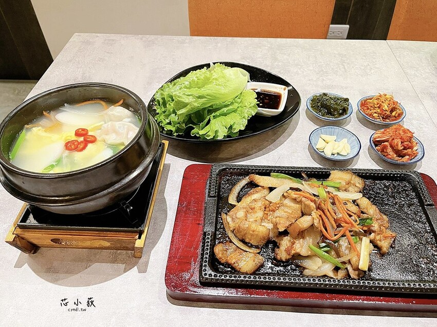 親水河畔韓式料理，韓國首爾帶回來的正宗道地韓式料理，平價韓式100元起，聖誕限定餐、韓式年味餐 - Cyndi loves享食天堂
