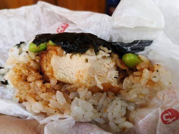 (台中/西區) 飯糰ㄜˋ打嗝，超可愛的美型飯糰品項雖不多，但好拍又好吃，靠近科博館、金典酒店 - COCO享天下(隆爸妤媽愛白白)