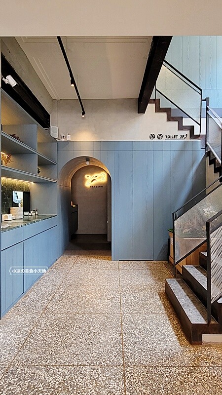 台中人氣老宅咖啡館，招牌法式舒芙蕾必點，還有早午餐、義大利麵、燉飯也很推！不限時、無服務費更優～