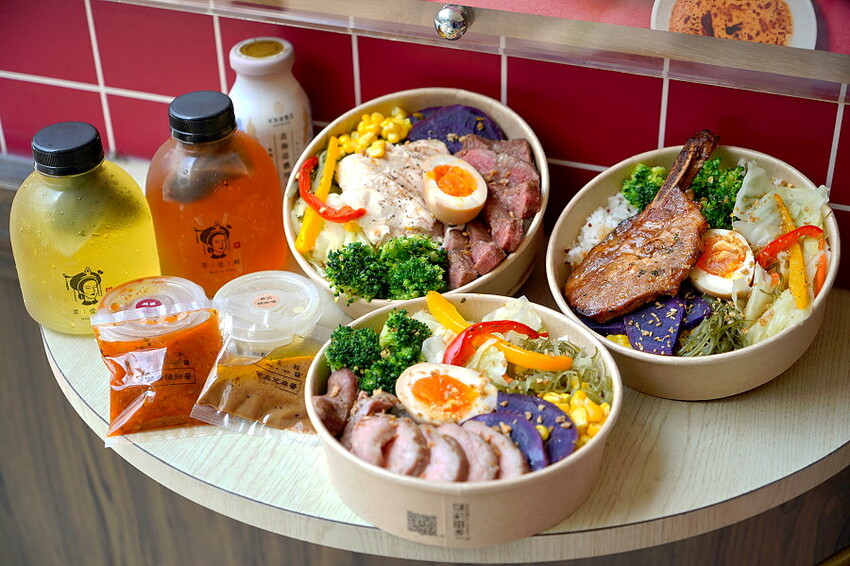 【台中】眾愛輕享食餐盒.西屯區美味便當專賣!