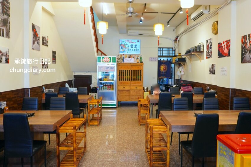 5菜1湯只要不到一千元!酸白菜火鍋+特色現炒手路菜+南北點心料理+古早味酸梅湯。