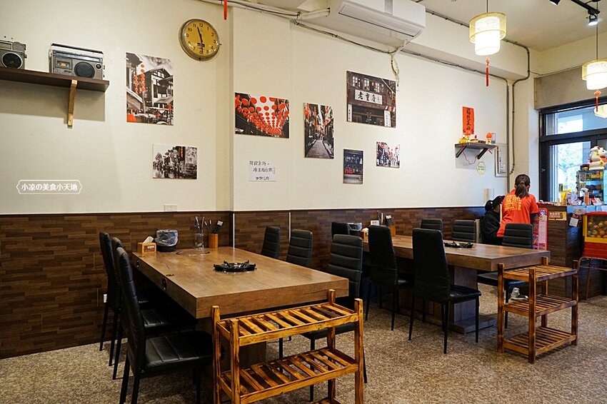 台中少見酸菜白肉、麻辣鴛鴦鍋結合現炒家常菜、北方點心,還有隱藏版土窯雞,菜色多,任君選擇,聊天聚餐好所在!!