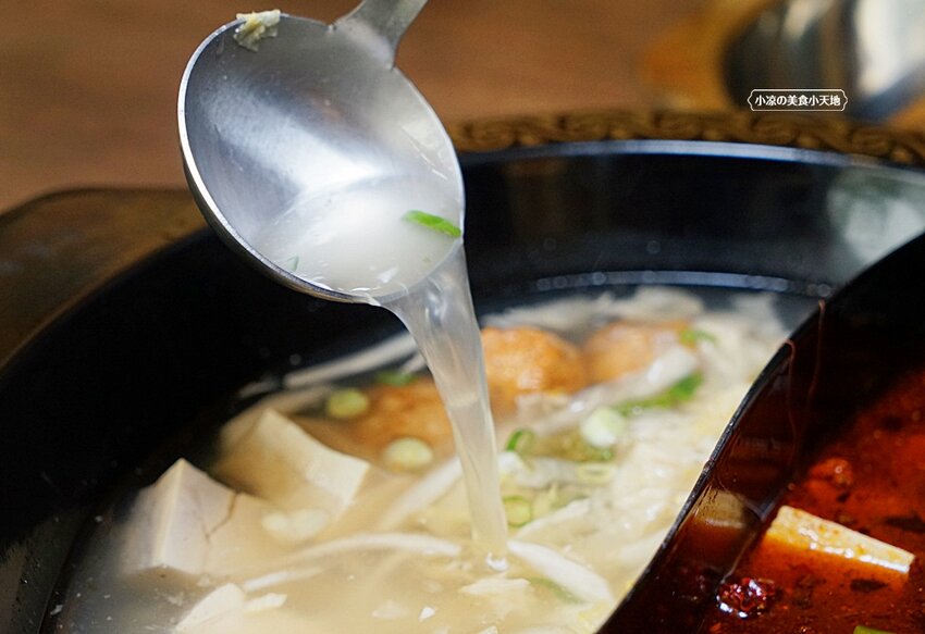 台中少見酸菜白肉、麻辣鴛鴦鍋結合現炒家常菜、北方點心,還有隱藏版土窯雞,菜色多,任君選擇,聊天聚餐好所在!!