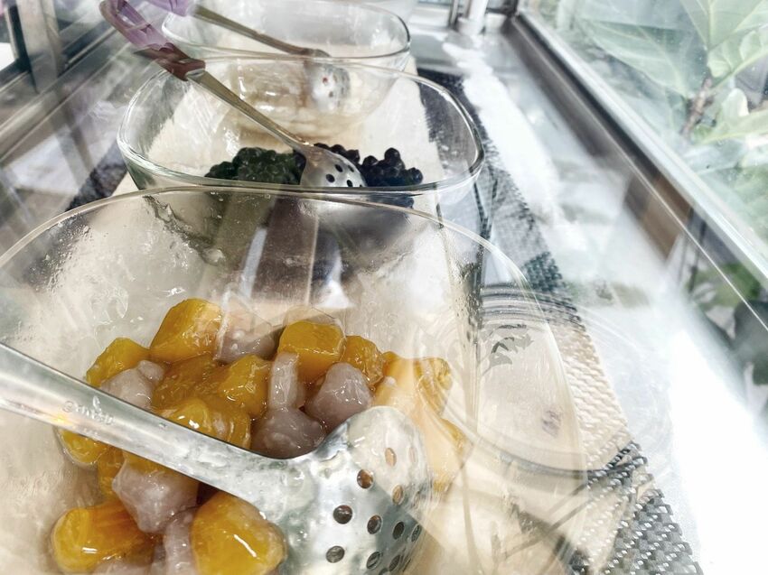 [台中西區]范力人豆花剉冰｜手工熬製黑糖漿｜純手工豆花｜每日限量｜特製糖水甜而不膩還帶冬瓜清香｜防疫外帶甜品｜內附菜單