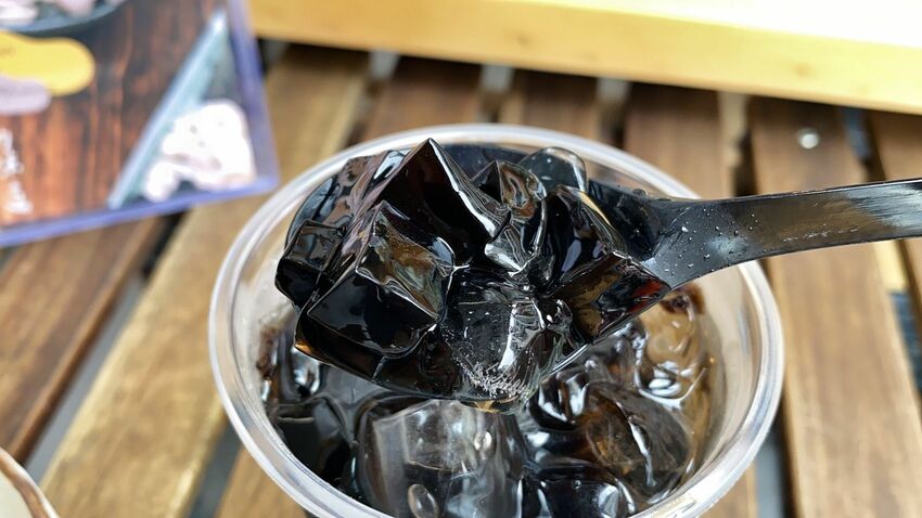 [台中西區]范力人豆花剉冰｜手工熬製黑糖漿｜純手工豆花｜每日限量｜特製糖水甜而不膩還帶冬瓜清香｜防疫外帶甜品｜內附菜單