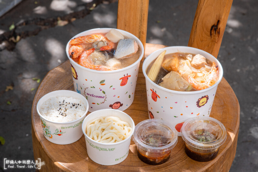 湯馥招牌石頭火鍋-彰化店｜外帶火鍋也能超澎湃，生猛海鮮滿到快溢出來～