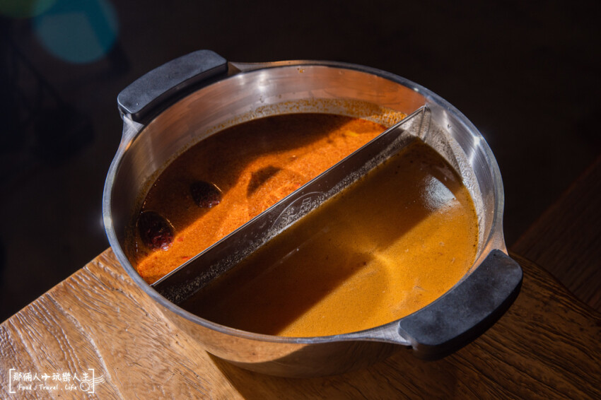 湯馥招牌石頭火鍋-彰化店｜外帶火鍋也能超澎湃，生猛海鮮滿到快溢出來～