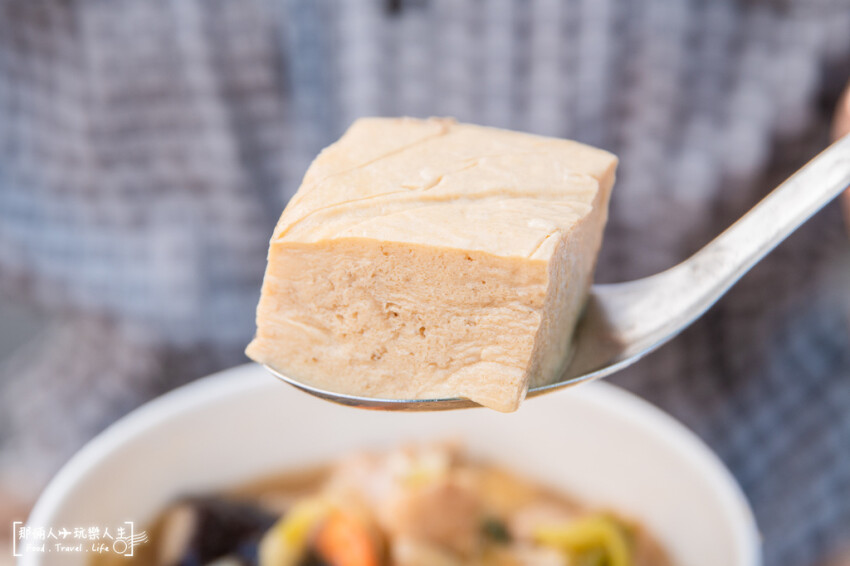 湯馥招牌石頭火鍋-彰化店｜外帶火鍋也能超澎湃，生猛海鮮滿到快溢出來～