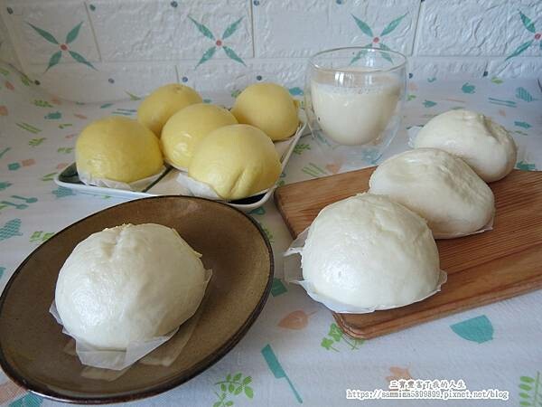 中式點心推薦|冷凍宅配【蒸冠包子】爆漿芝麻包&金沙奶皇包 只要幾分鐘 熱呼呼的包子立馬上桌