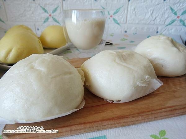 中式點心推薦|冷凍宅配【蒸冠包子】爆漿芝麻包&金沙奶皇包 只要幾分鐘 熱呼呼的包子立馬上桌