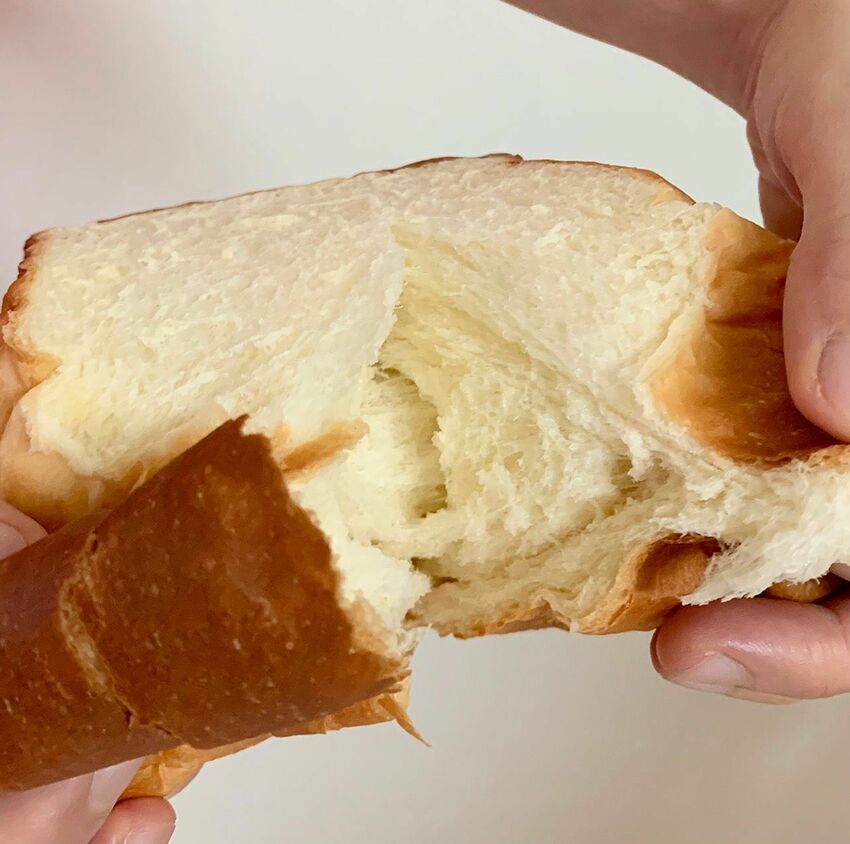 新竹麵包吐司推薦《江秋糕餅舖》法式和洋風格可愛甜點店，好吃牛奶吐司、菠蘿麵包、可頌、可麗露。