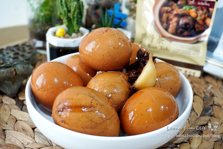 夏天開胃料理|超簡單、不NG肉骨茶茶葉蛋、肉骨茶雞肉蔬菜肉凍|余仁生肉骨茶|電鍋食譜