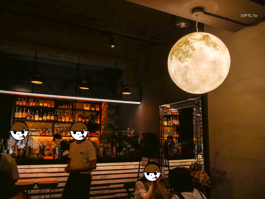 國父紀念館餐酒館》Outing Café & Bar●以為來到小人國的迷你餐量餐酒館 一輪明月陪你喝酒吃晚餐