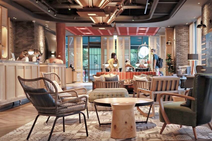 台南住宿/捷絲旅台南十鼓館，一泊二食住宿分享，再享絕美露天泳池，放空渡假來這！