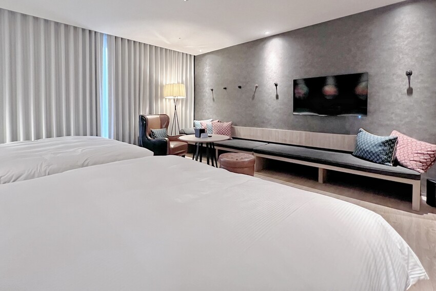 台南住宿/捷絲旅台南十鼓館，一泊二食住宿分享，再享絕美露天泳池，放空渡假來這！