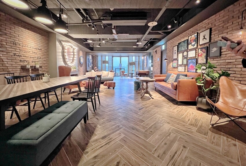 台南住宿/捷絲旅台南十鼓館，一泊二食住宿分享，再享絕美露天泳池，放空渡假來這！