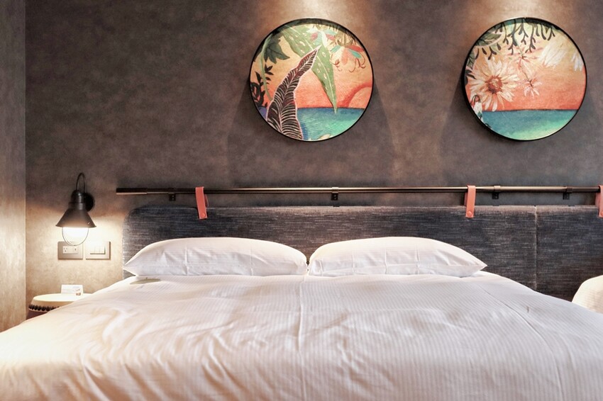 台南住宿/捷絲旅台南十鼓館，一泊二食住宿分享，再享絕美露天泳池，放空渡假來這！