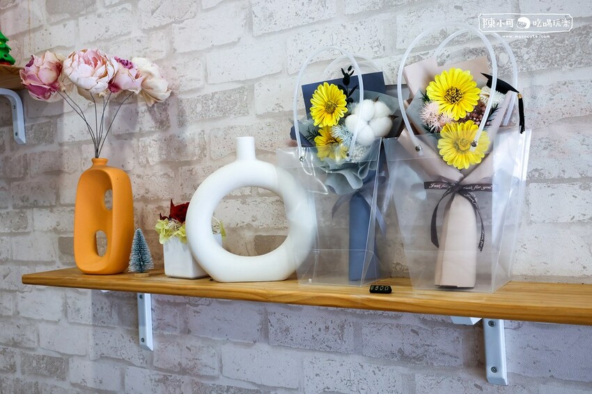 新北市新莊區蛋餅就有16種口味推薦!好好吃的秘汁控肉蛋餅和炒泡麵必點,新北人氣早餐店推薦~