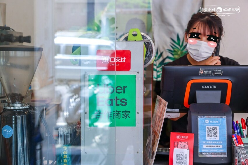 新北市新莊區蛋餅就有16種口味推薦!好好吃的秘汁控肉蛋餅和炒泡麵必點,新北人氣早餐店推薦~