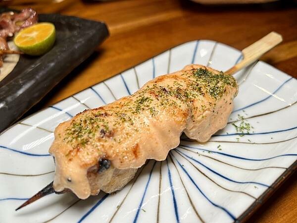 [東區美食] 小串酒場 (小串堂延吉店) 日式燒鳥居酒屋 #國父紀念館站 #大安區居酒屋@蛋寶趴趴go