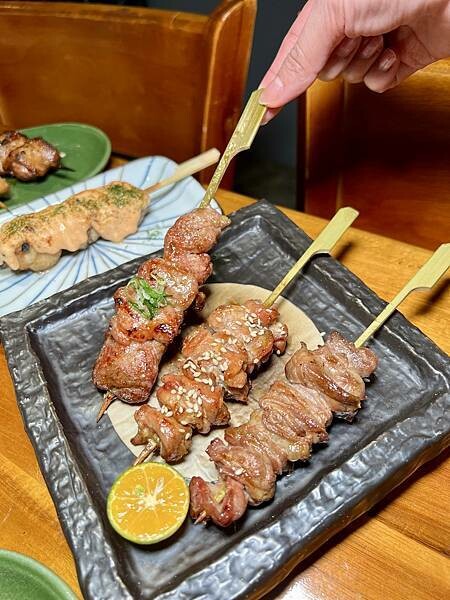 [東區美食] 小串酒場 (小串堂延吉店) 日式燒鳥居酒屋 #國父紀念館站 #大安區居酒屋@蛋寶趴趴go