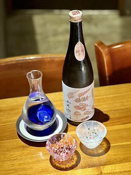 [東區美食] 小串酒場 (小串堂延吉店) 日式燒鳥居酒屋 #國父紀念館站 #大安區居酒屋@蛋寶趴趴go