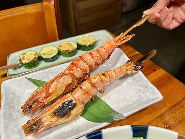 [東區美食] 小串酒場 (小串堂延吉店) 日式燒鳥居酒屋 #國父紀念館站 #大安區居酒屋@蛋寶趴趴go