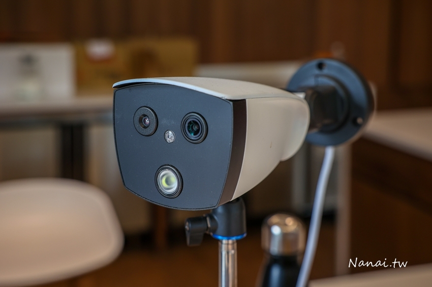 外帶合菜1300元有找！期間限量 董事長級私廚 五菜一湯，魚 蝦 魯豚蹄通通滿足，還有古早味酸菜豬肚湯，父親節這樣吃，松柏軒景觀餐廳