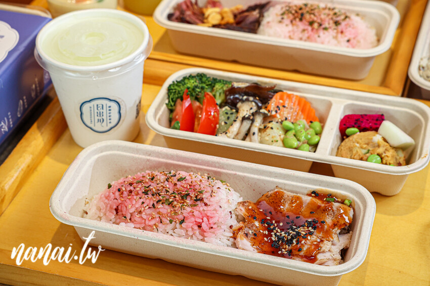 隱身彰基附近好吃日出川鹽麴舒肥餐盒!必點每日限量蒜香舒肥莎朗牛,好吃到天天都想買。