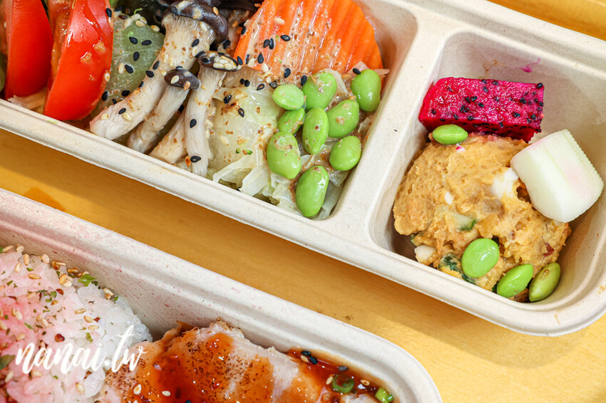 隱身彰基附近好吃日出川鹽麴舒肥餐盒!必點每日限量蒜香舒肥莎朗牛,好吃到天天都想買。