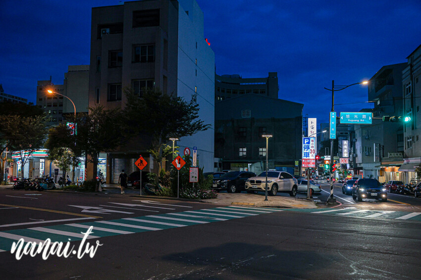 隱身彰基附近好吃日出川鹽麴舒肥餐盒!必點每日限量蒜香舒肥莎朗牛,好吃到天天都想買。