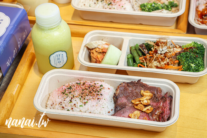 隱身彰基附近好吃日出川鹽麴舒肥餐盒!必點每日限量蒜香舒肥莎朗牛,好吃到天天都想買。