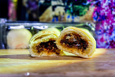 2021全家嚴選中秋月餅推薦─【黃景龍X羅得嘉】儂來餐廳明月禮盒&苗香撈滷綠豆椪