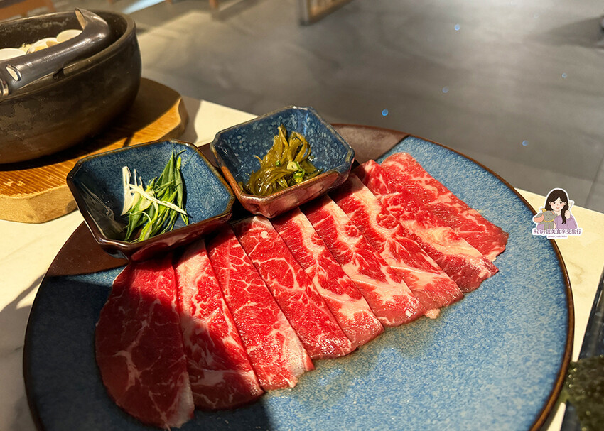 【台中燒肉】老井極上燒肉美村店,點了饕客專業和牛,專人剝蝦還