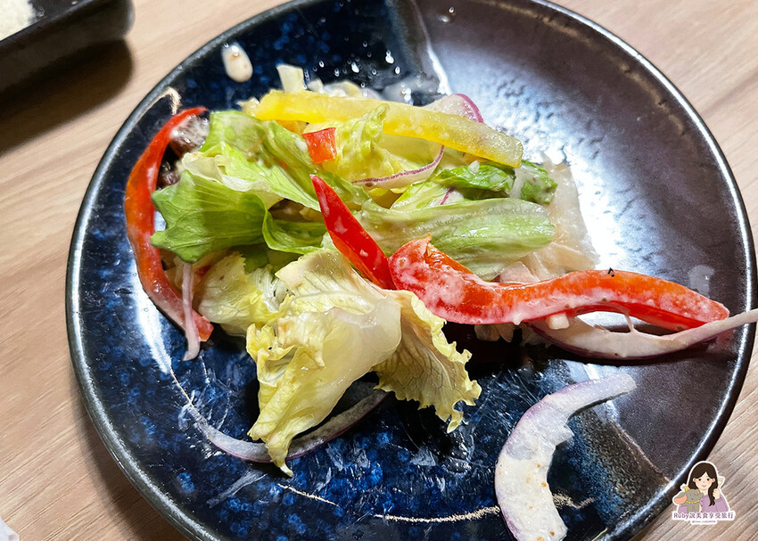 【台中燒肉】老井極上燒肉美村店,點了饕客專業和牛,專人剝蝦還