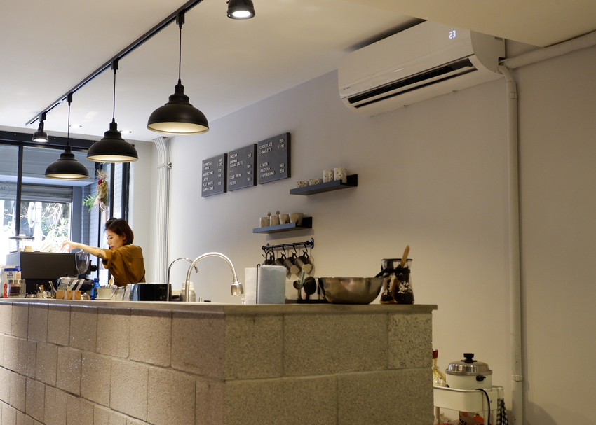 一嶼coffee shop _ 一個人登上島嶼，喝杯不孤單的咖啡