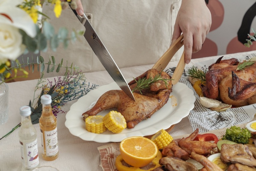 宅配美食 金家行運| 在家也要儀式感!金家行運「新鮮氣冷雞」營養又方便,DIY「檸檬烤雞翅」美味秒上桌 · 算命的說我很愛吃